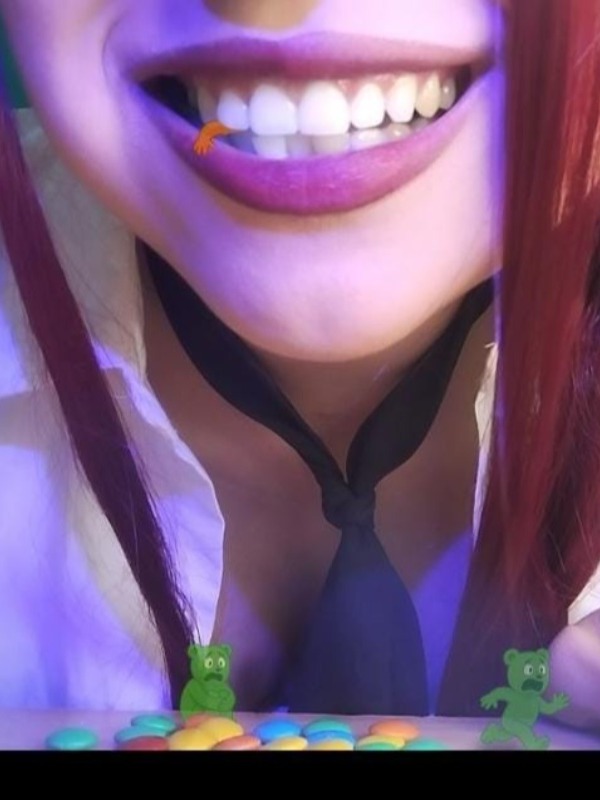 Rubysmouth giantess & size-fantasy creator